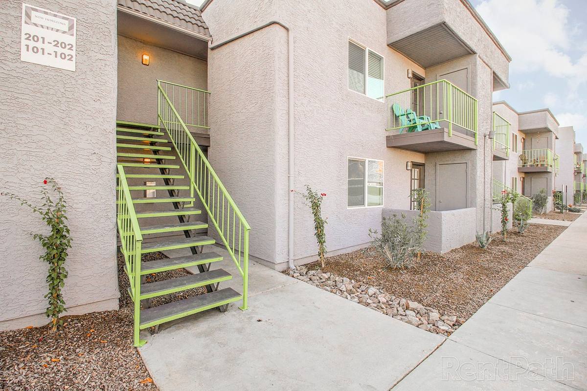 Apartment for rent at 1510 N 48th St, Phoenix, AZ 85008