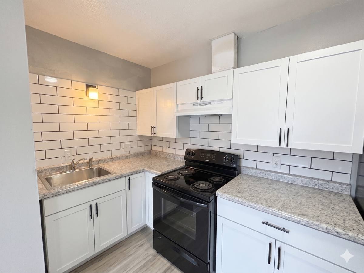 Apartment for rent at 1133 Dixon Dr, Waterloo, IA 50701