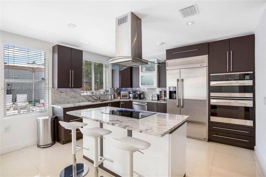 House for rent at 152 SW 20th Rd, Miami, FL 33129