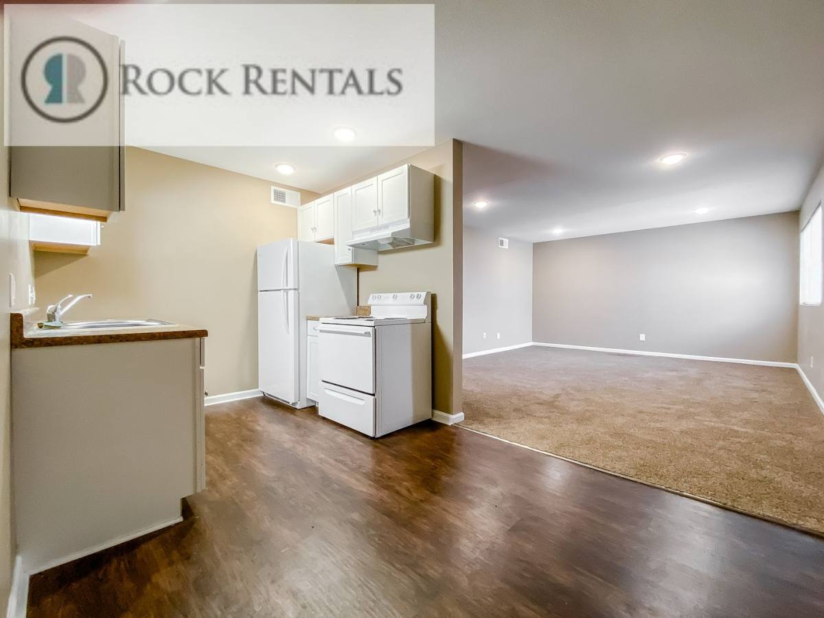 Apartment for rent at 116 E 10th Ave, Hutchinson, KS 67501