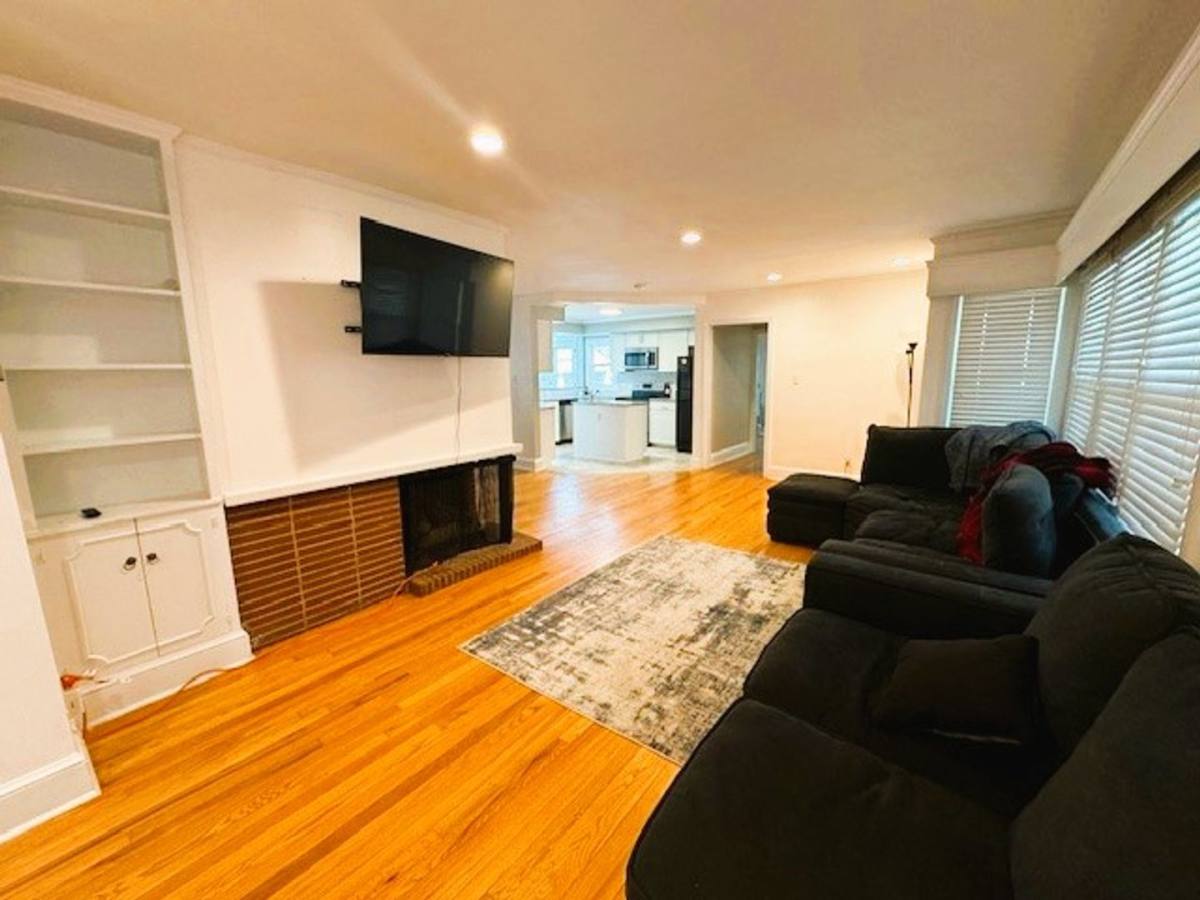 House for rent at 405 N Holden Rd, Greensboro, NC 27410