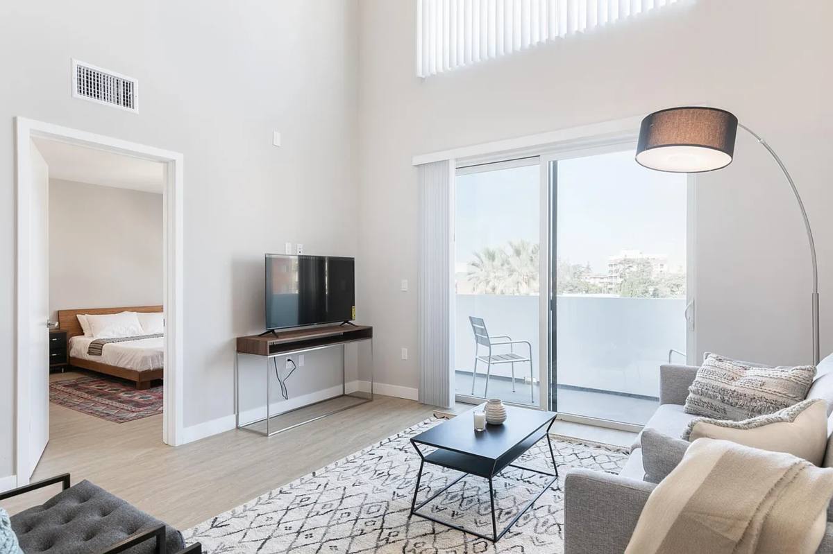 Apartment for rent at 326 S Reno St, Los Angeles, CA 90057