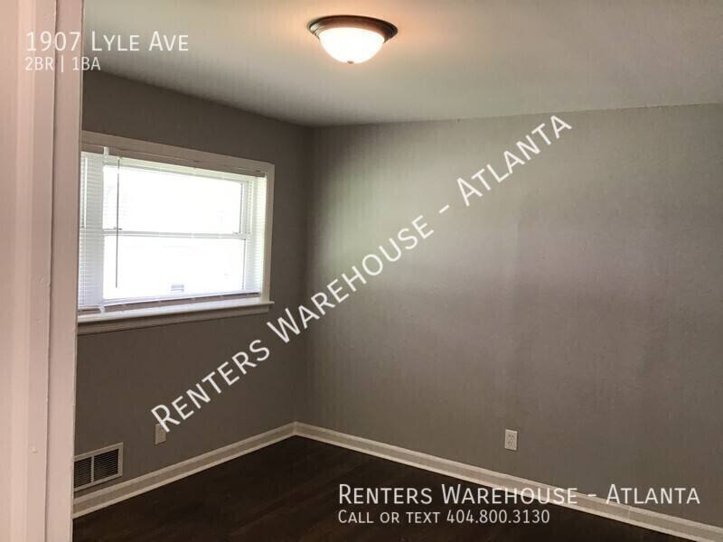 Townhouse for rent at 1907 Lyle Ave, Atlanta, GA 30337
