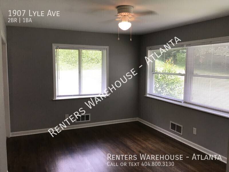 Townhouse for rent at 1907 Lyle Ave, Atlanta, GA 30337