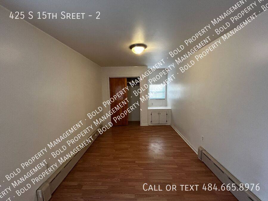 Apartment for rent at 425 S 15th Sreet #2, Reading, PA 19602