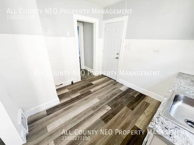 Apartment for rent at 3412 W 117th St #DOWN, Cleveland, OH 44111