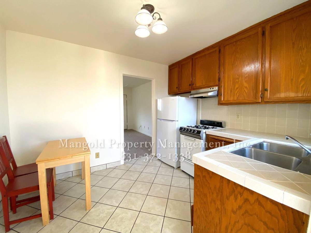 Apartment for rent at 431 Monroe St, Monterey, CA 93940