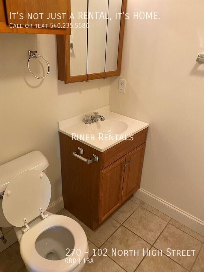 Apartment for rent at 270 102 N High St Stree, Harrisonburg, VA 22801