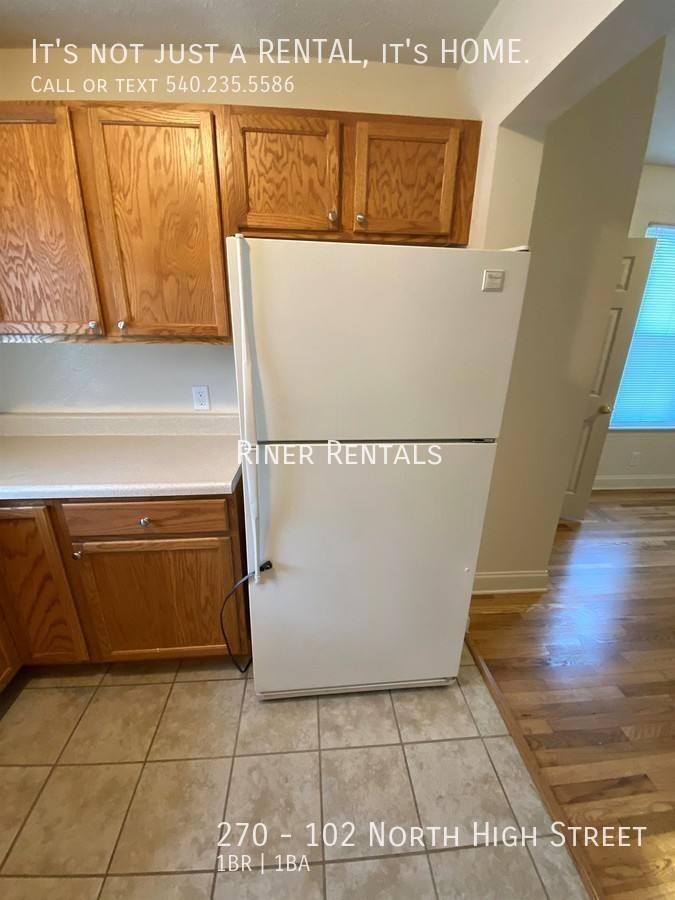 Apartment for rent at 270 102 N High St Stree, Harrisonburg, VA 22801