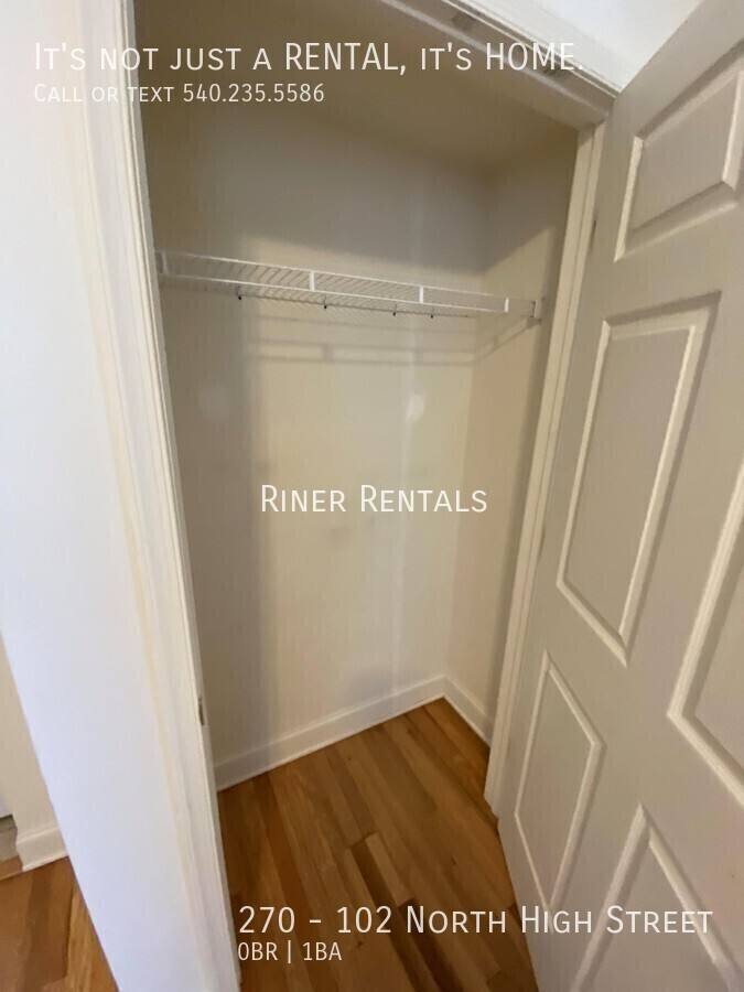 Apartment for rent at 270 102 N High St Stree, Harrisonburg, VA 22801