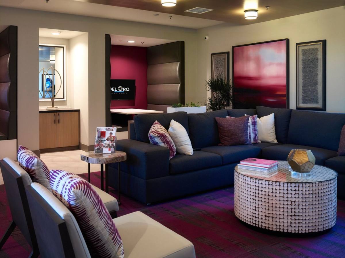 Apartment for rent at 986 Broadway, Chula Vista, CA 91911