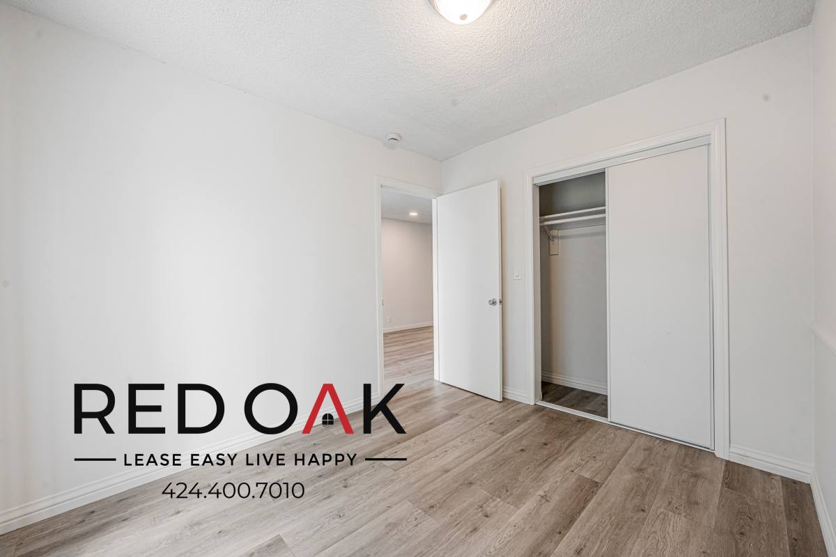 Condo for rent at 1016 S Wooster St #4, Los Angeles, CA 90035