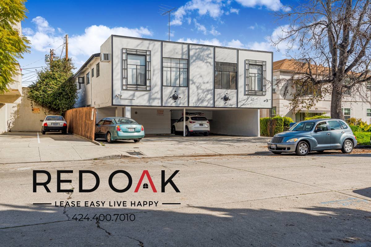 Condo for rent at 1016 S Wooster St #4, Los Angeles, CA 90035