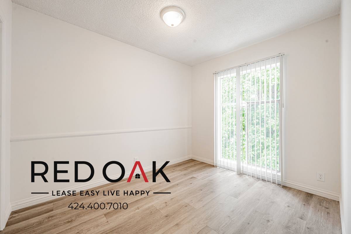 Condo for rent at 1016 S Wooster St #4, Los Angeles, CA 90035