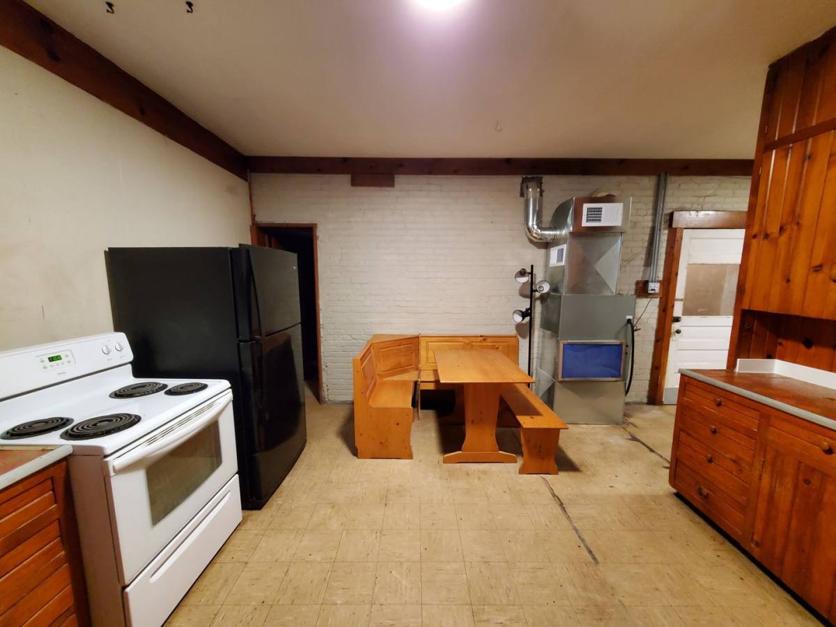 Apartment for rent at 1003 5th St, Clay Center, KS 67432
