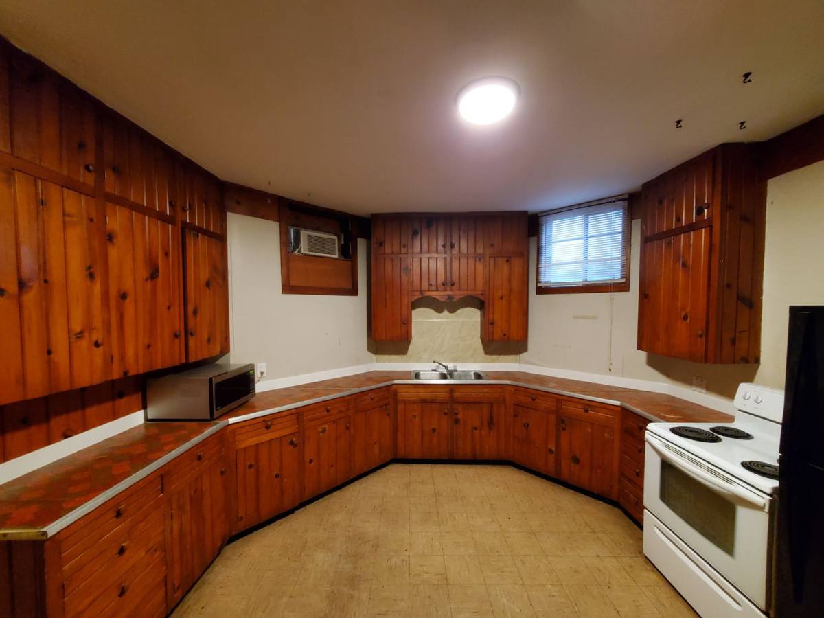 Apartment for rent at 1003 5th St, Clay Center, KS 67432