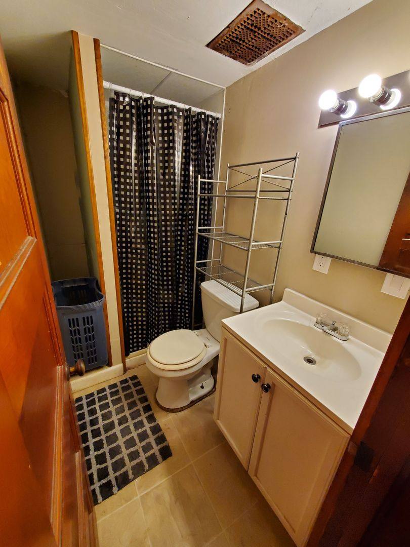 Apartment for rent at 1003 5th St, Clay Center, KS 67432