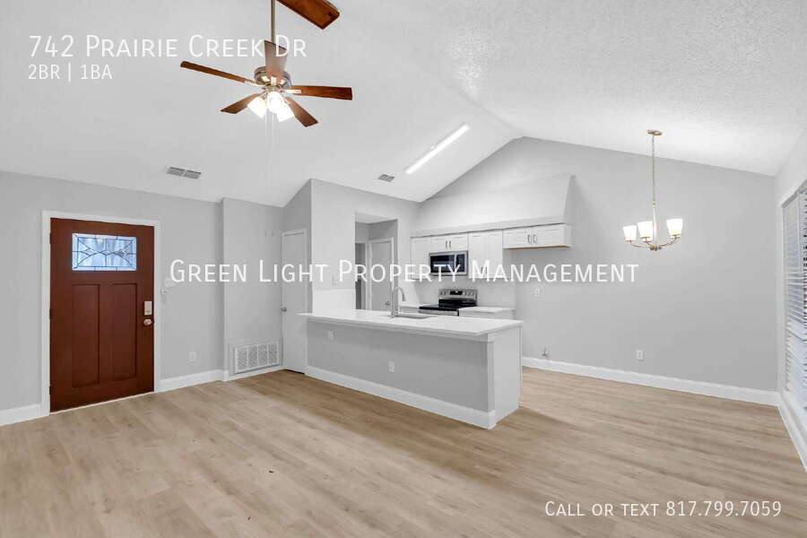 Apartment for rent at 742 Prairie Creek Dr, Princeton, TX 75407