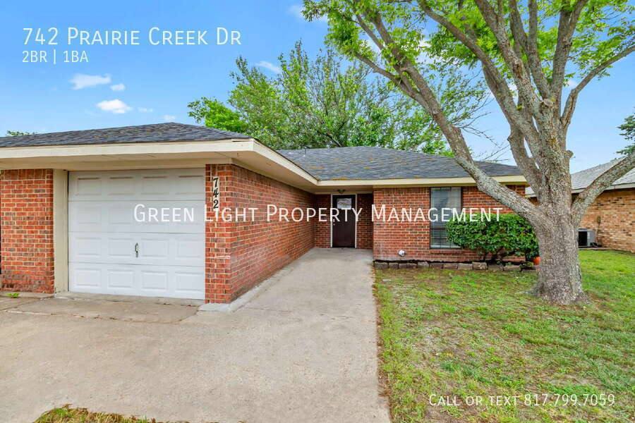 Apartment for rent at 742 Prairie Creek Dr, Princeton, TX 75407