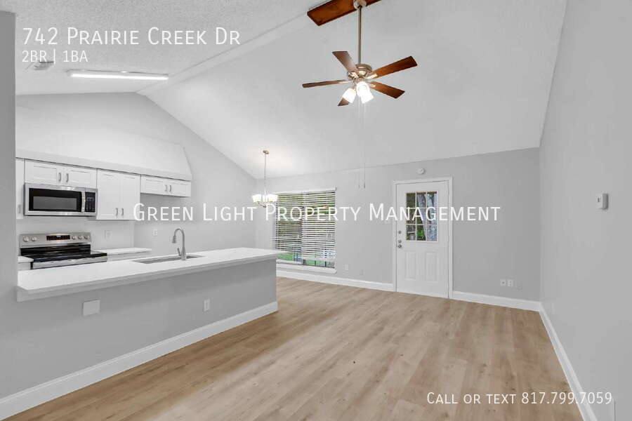 Apartment for rent at 742 Prairie Creek Dr, Princeton, TX 75407