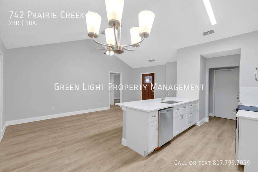 Apartment for rent at 742 Prairie Creek Dr, Princeton, TX 75407