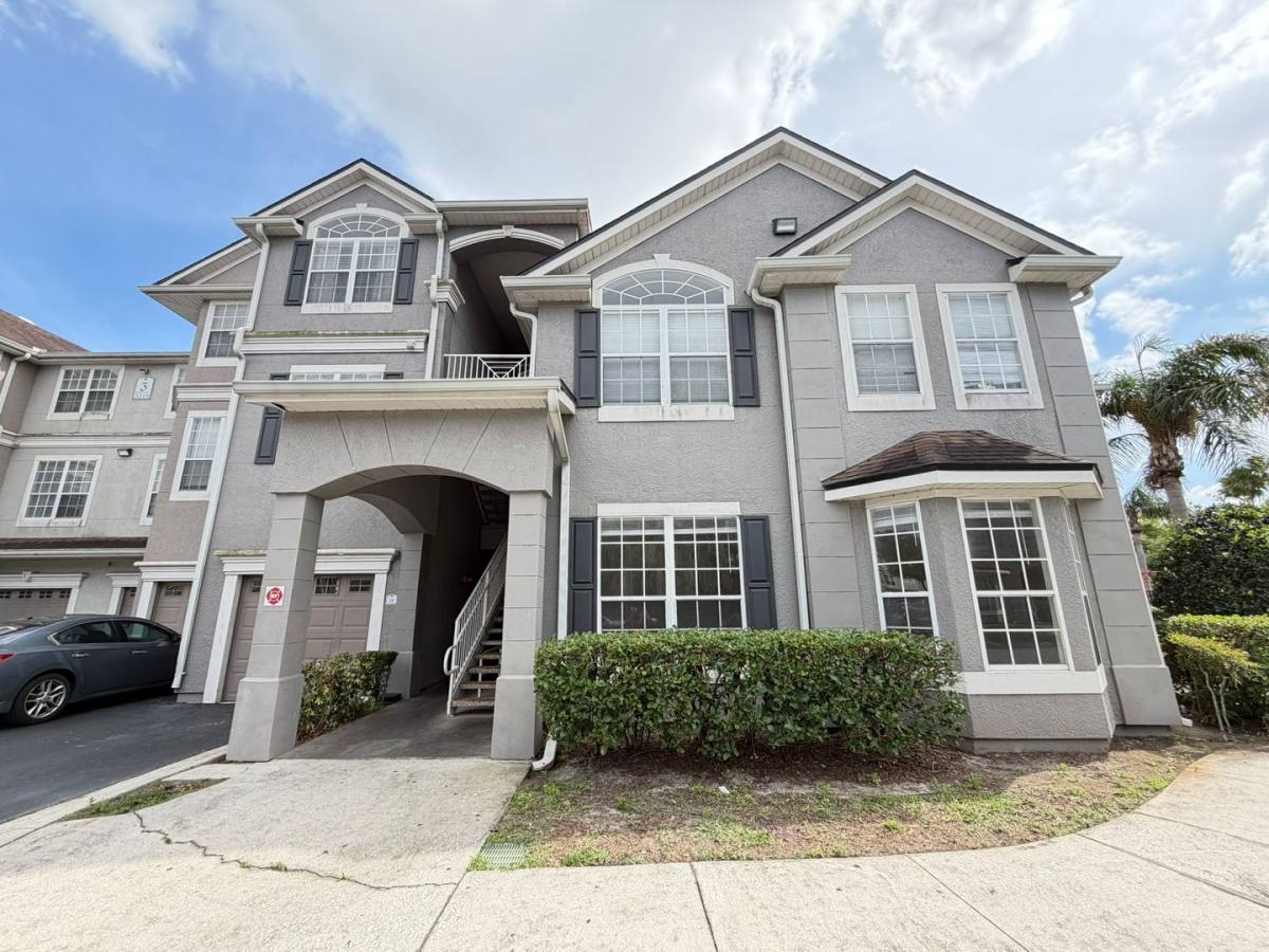 Apartment for rent at 3319 S Kirkman Rd, Orlando, FL 32811