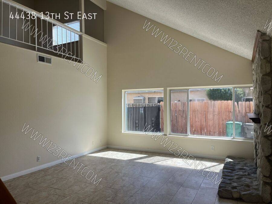 House for rent at 44438 13th St E, Lancaster, CA 93535