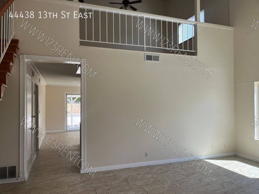 House for rent at 44438 13th St E, Lancaster, CA 93535