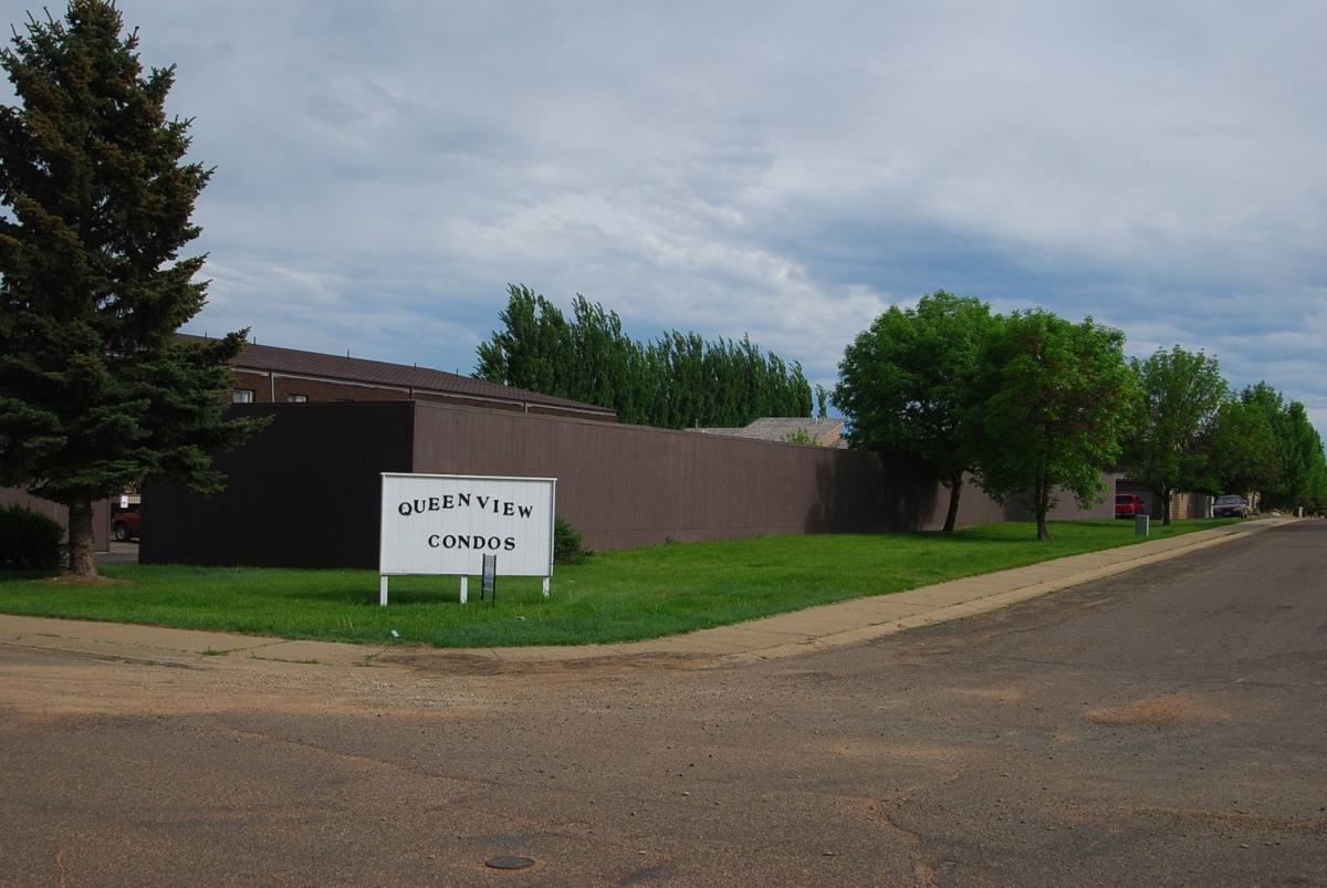 Apartment for rent at 665 23rd St W, Dickinson, ND 58601