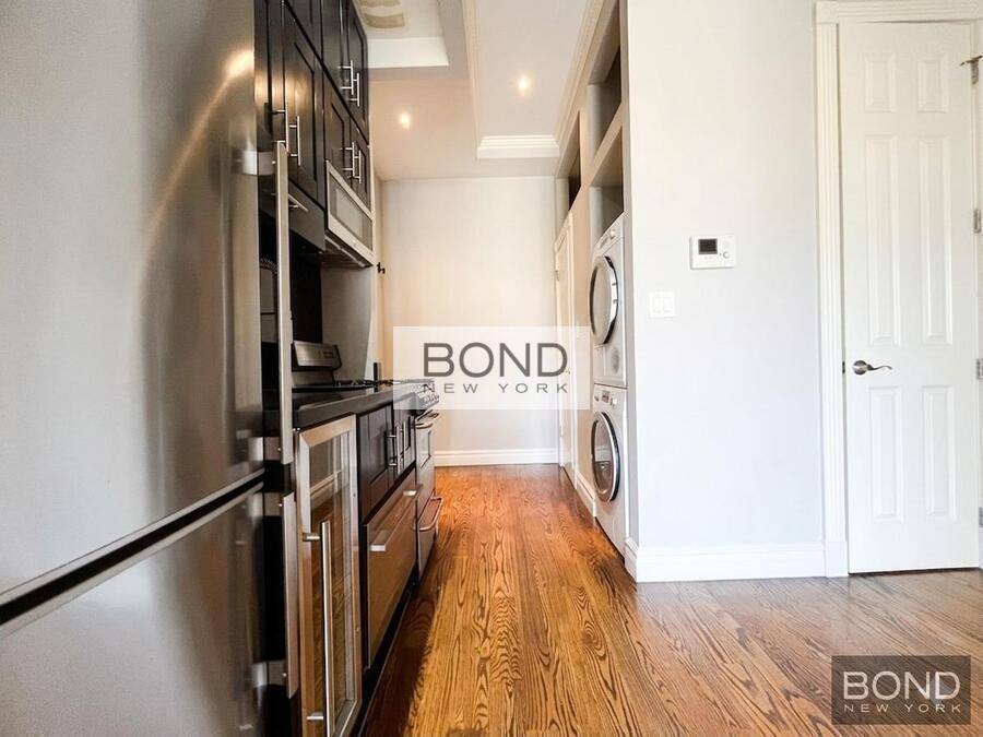 Apartment for rent at 234 W 14th St E, New York, NY 10011