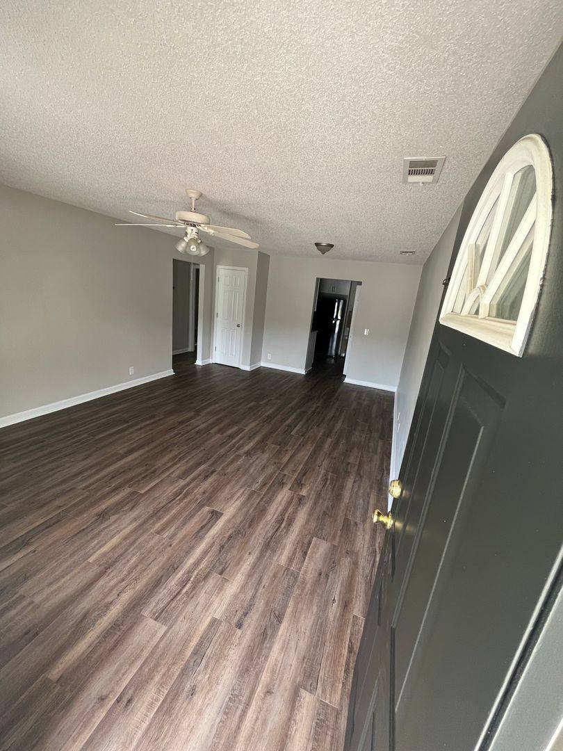Apartment for rent at 807 Ash St Extension, Springfield, GA 31329