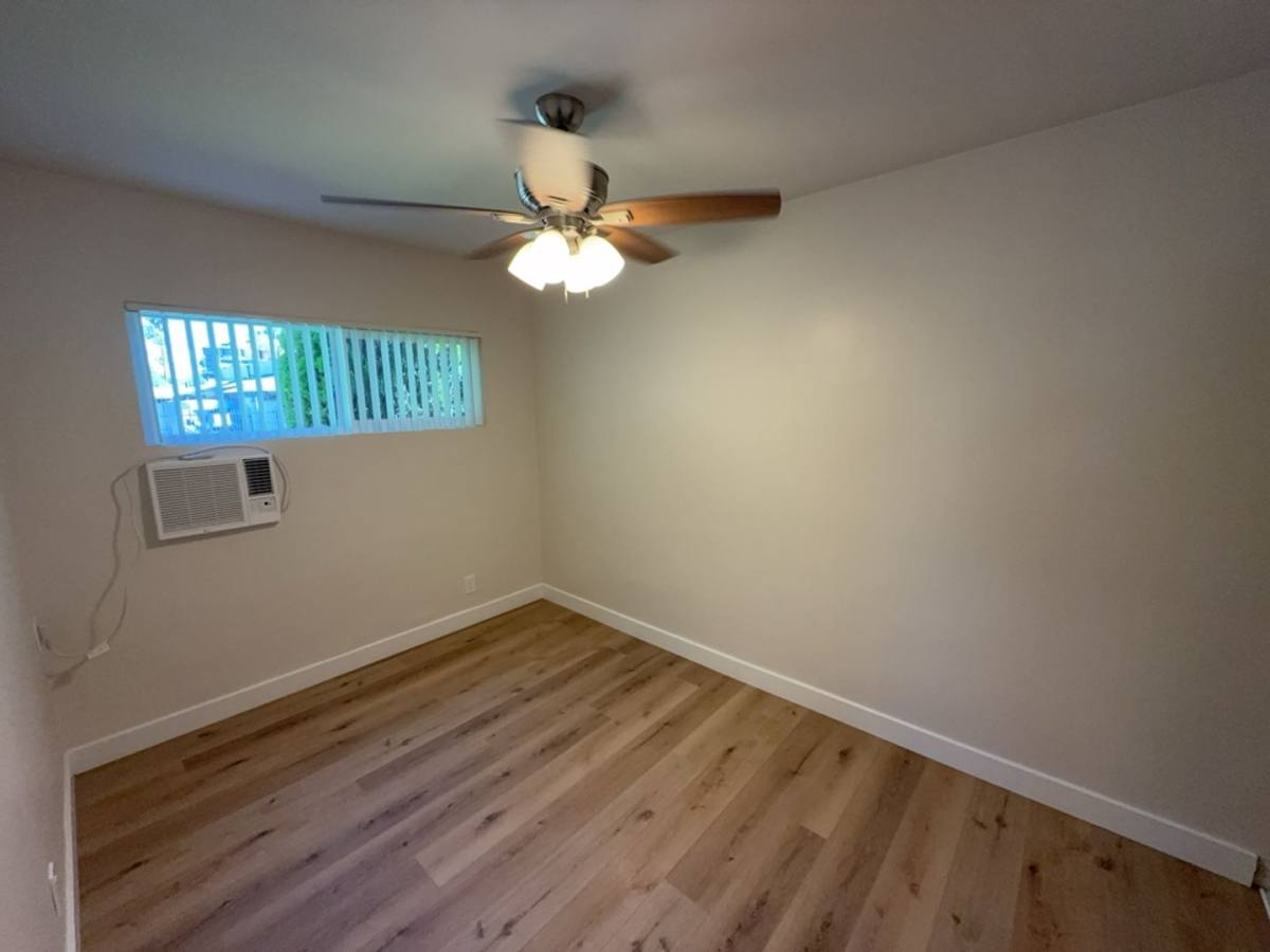 Apartment for rent at 267-269 W Elm Ave, Burbank, CA 91505