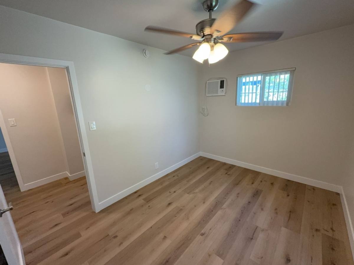Apartment for rent at 267-269 W Elm Ave, Burbank, CA 91505
