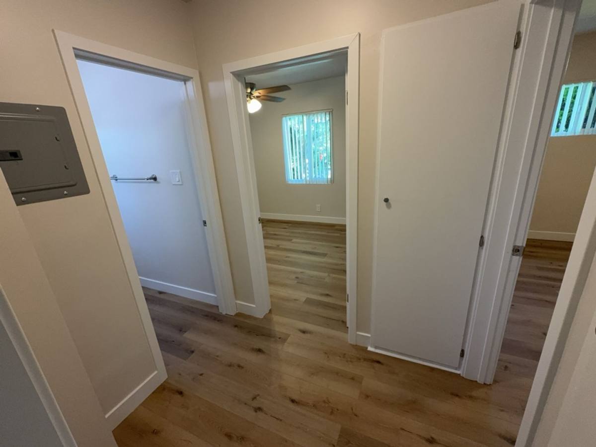 Apartment for rent at 267-269 W Elm Ave, Burbank, CA 91505