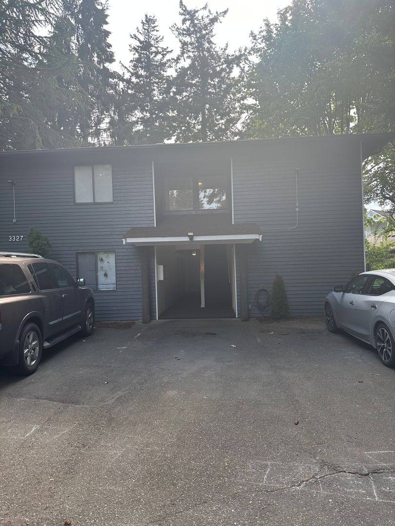 Apartment for rent at 3327 NW Ave, Bellingham, WA 98225