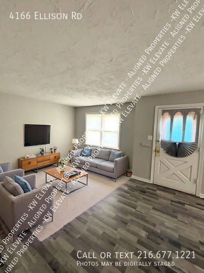 House for rent at 4166 Ellison Rd, Cleveland, OH 44121