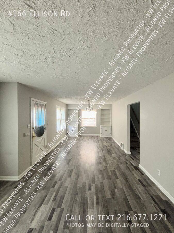 House for rent at 4166 Ellison Rd, Cleveland, OH 44121