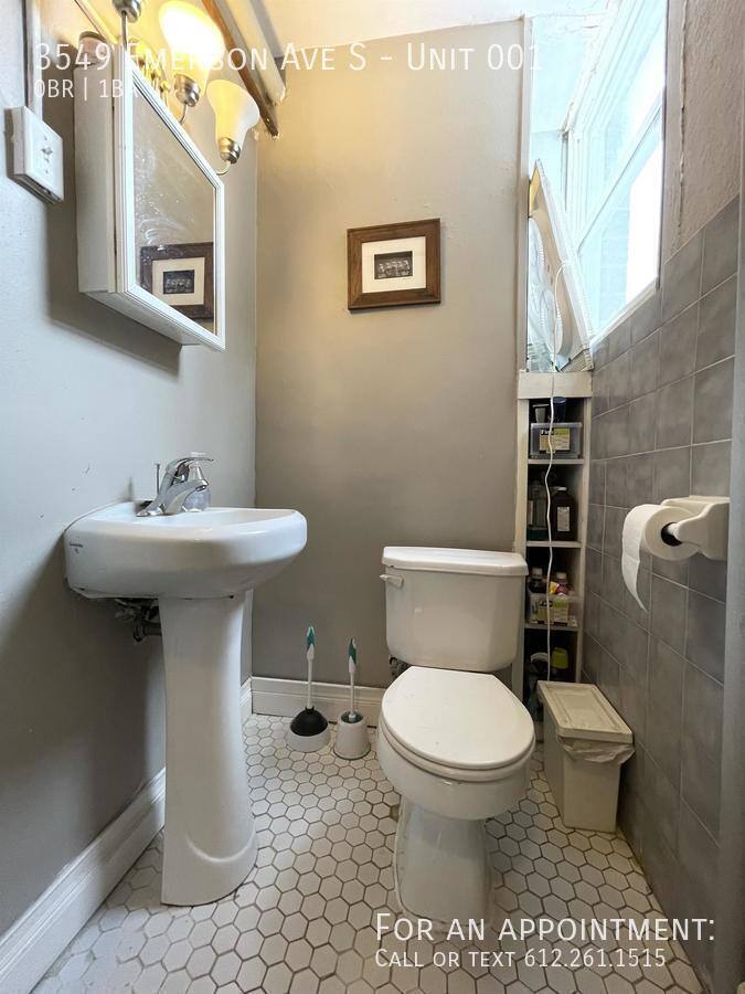 Townhouse for rent at 3549 Emerson Ave S #1, Minneapolis, MN 55408