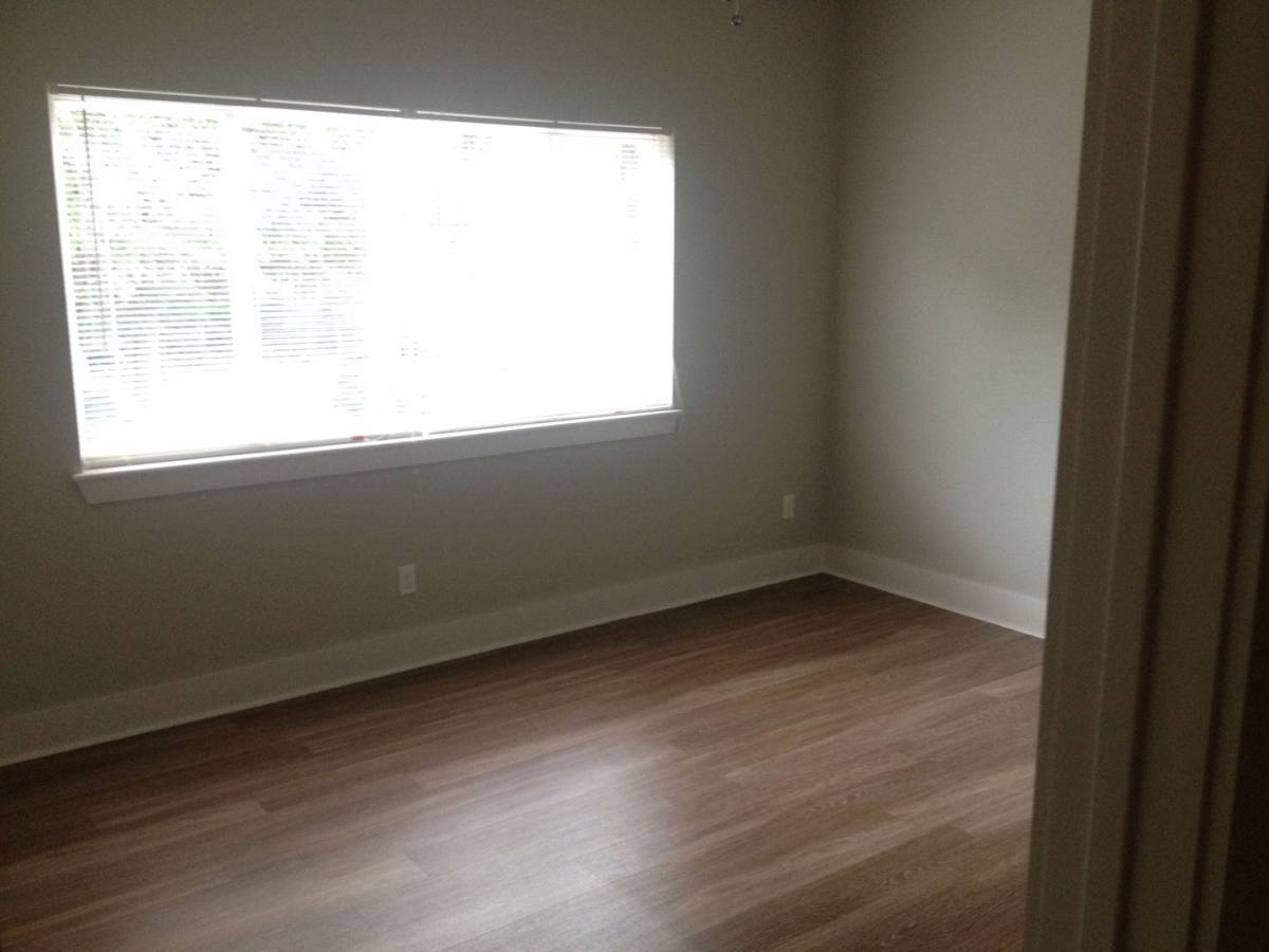 Apartment for rent at 2748 & 2750 W Wildwood Dr, Fayetteville, AR 72704