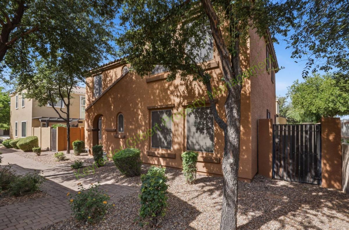 House for rent at 3262 E Milky Way, Gilbert, AZ 85295
