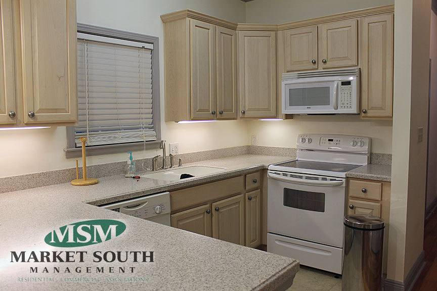 Apartment for rent at 310 E 33rd St, Savannah, GA 31401