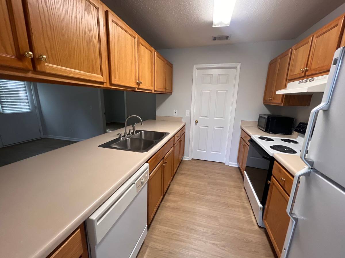 Apartment for rent at 628-630 Center Place, Auburn, AL 36830
