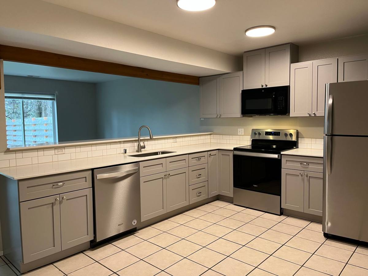 Apartment for rent at 2904 Lincoln St, Bellingham, WA 98229