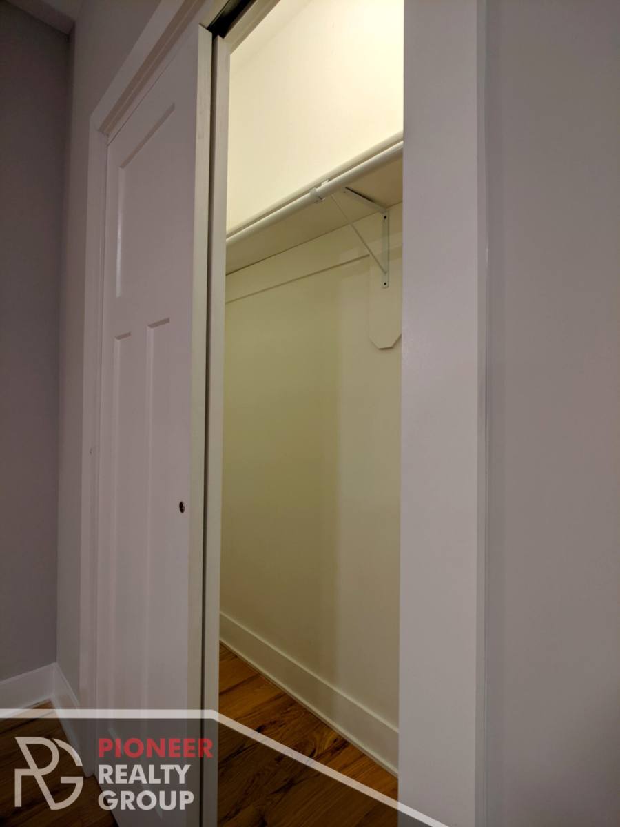 Apartment for rent at 4546 N Damen #101, Chicago, IL 60625