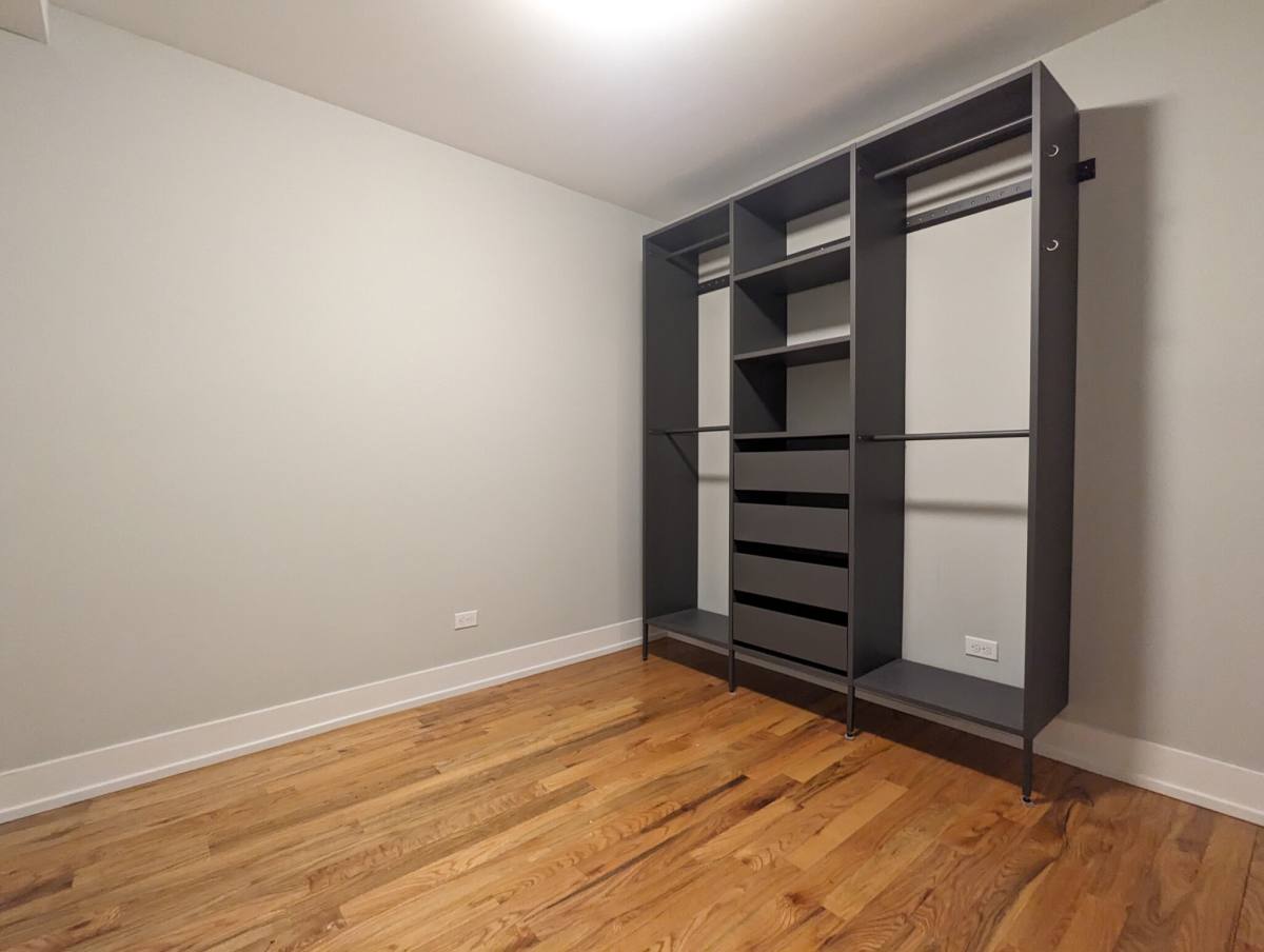 Apartment for rent at 536 W Arlington, Chicago, IL 60614