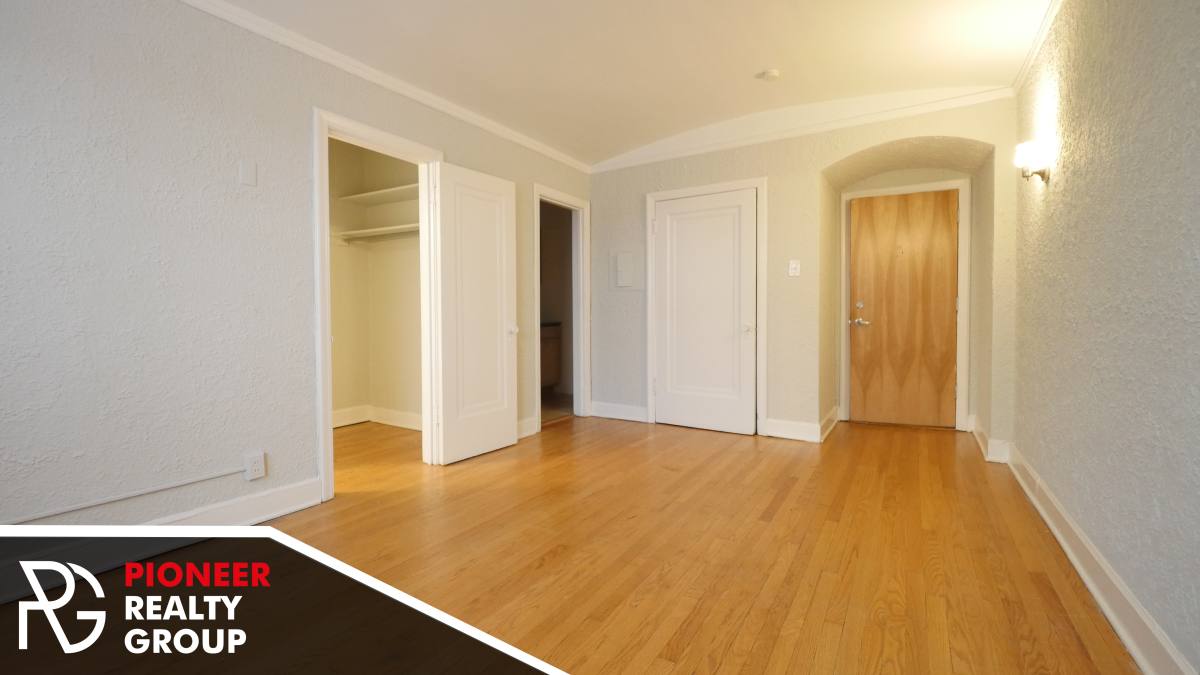 Apartment for rent at 536 W Arlington, Chicago, IL 60614