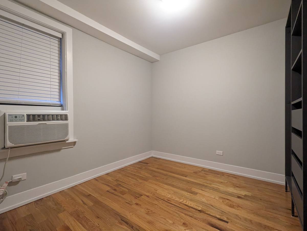 Apartment for rent at 536 W Arlington, Chicago, IL 60614