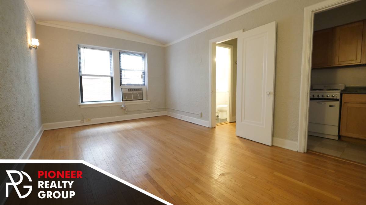 Apartment for rent at 536 W Arlington, Chicago, IL 60614