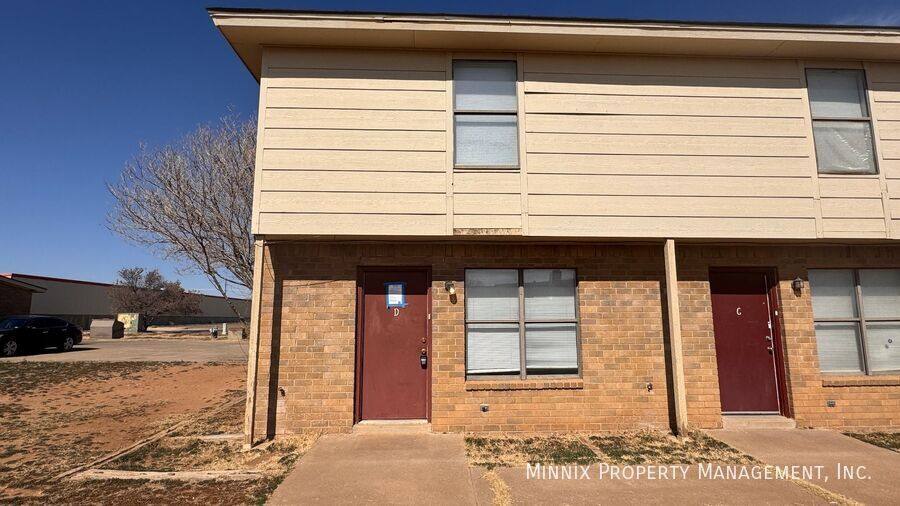 Townhouse for rent at 5802 6th St #D, Lubbock, TX 79416