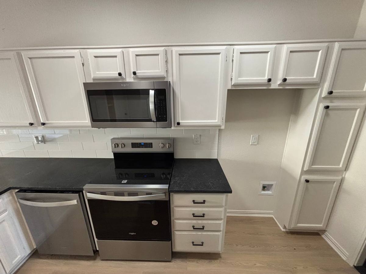 Condo for rent at 4800 W Lovers Lane #212, Dallas, TX 75209